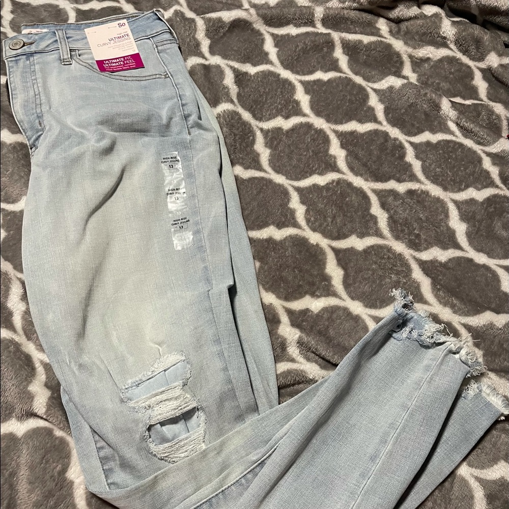 New distressed jeans
